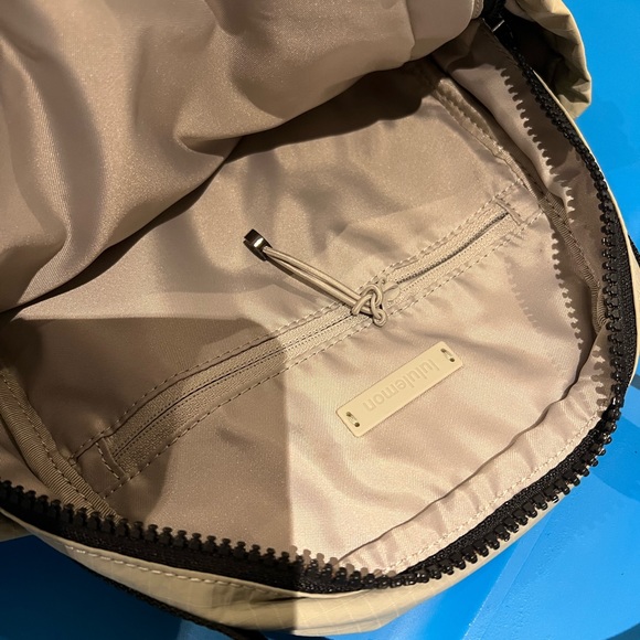 Lululemon Pack and Go Multi Wear Bag with Fanny Pack - Picture 7 of 10